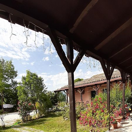 Agriturismo Il Casolare Panzió San Ginesio Kültér fotó